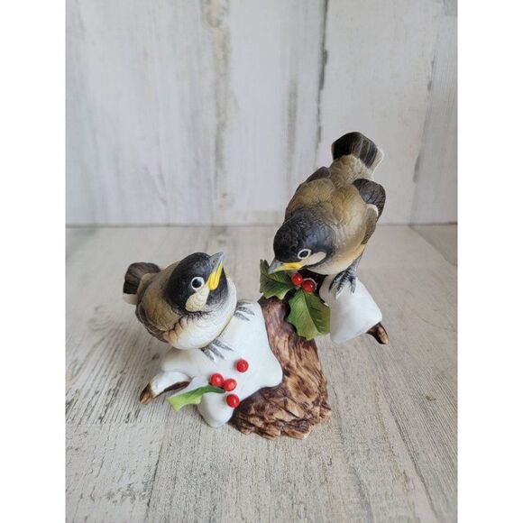 Andrea 1983 Chickadees Holly berries figure xmas - Picture 1 of 6